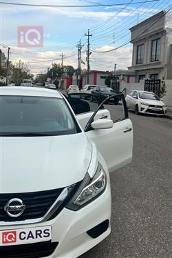 نيسان ألتيما